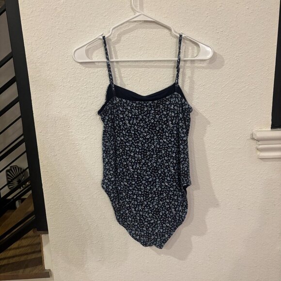Old Navy Blue and White Ditsy Floral Bodysuit - Picture 4 of 4